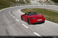 987-2-Porsche-718-Boxster-GTS-300